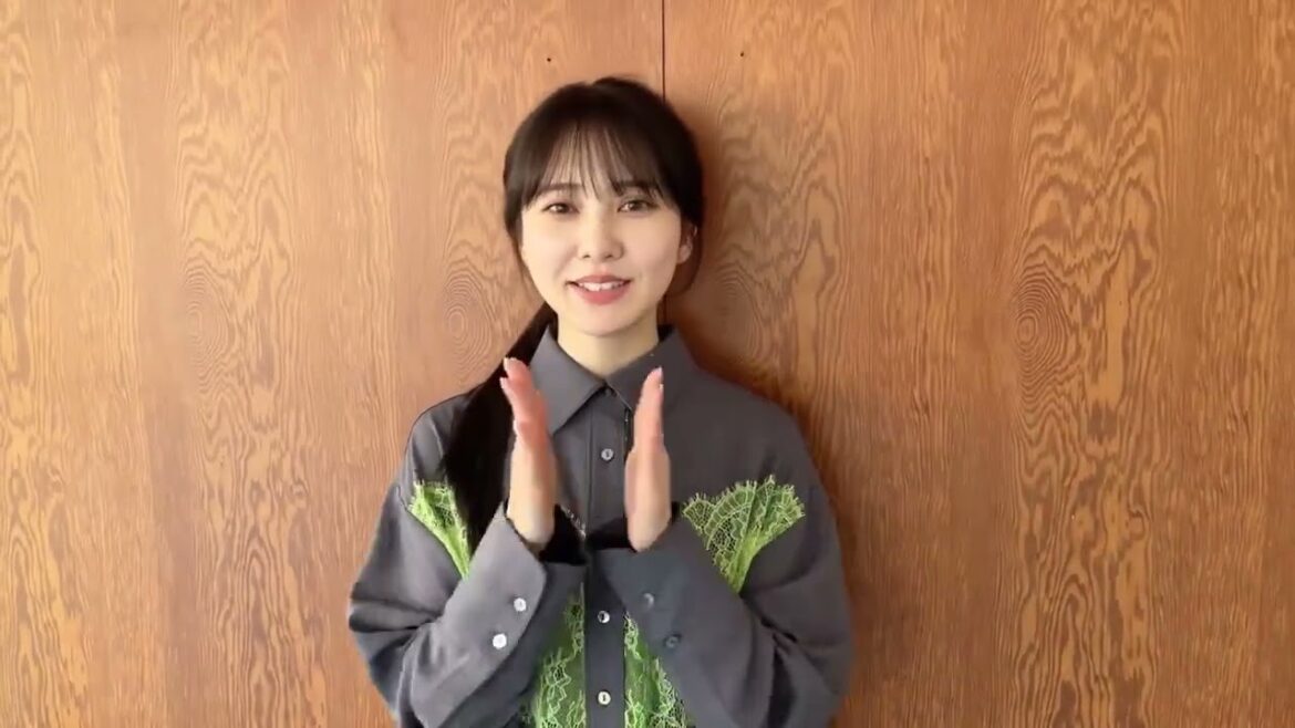 日向坂46 加藤史帆 本日4月23日発売!BRODY6月号は日向坂46加藤史帆さんが表紙を飾ります!本日は加藤さんから告知動画をお届けしますHMVで本誌をご購入いただくとポストカード特典も付いてきます