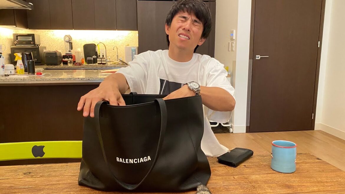 家にあるお気に入りの物たち全て見せます…