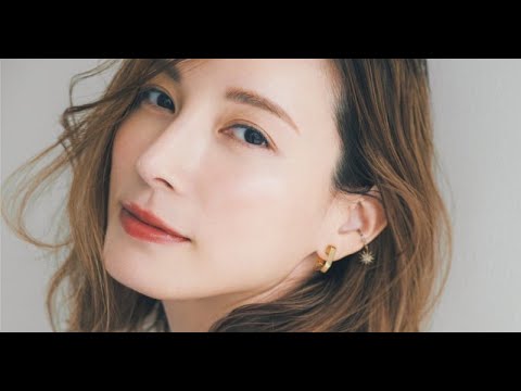 T2- 41歳・加藤あい「美しく健やかな生活を」 『美ST』レギュラーモデル決定&インスタ開設
