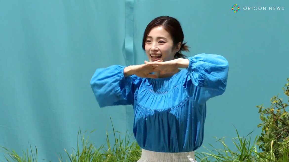 上戸彩、なかなか見られないダンスパフォーマンス!「娘と息子と一緒に練習しました!」
