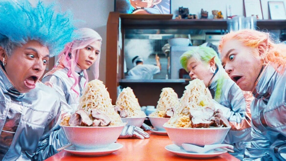 染谷将太&満島真之介、初の大盛りに驚きの変顔!志尊淳&矢本悠馬とラーメン店へ モンスト新CM「地球にはモンストがある。/ダイの大冒険コラボ」編