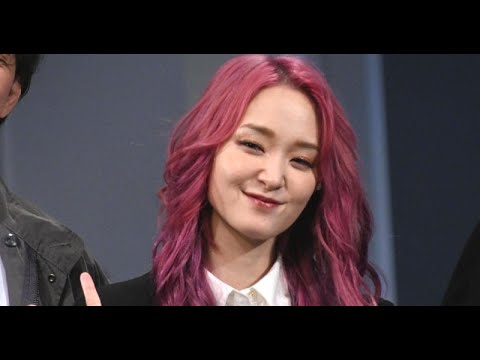 T2- 剛力彩芽、ド派手ピンクへアは地毛「舞台のために染めた」 松岡充がリスペクト「本物だなと」