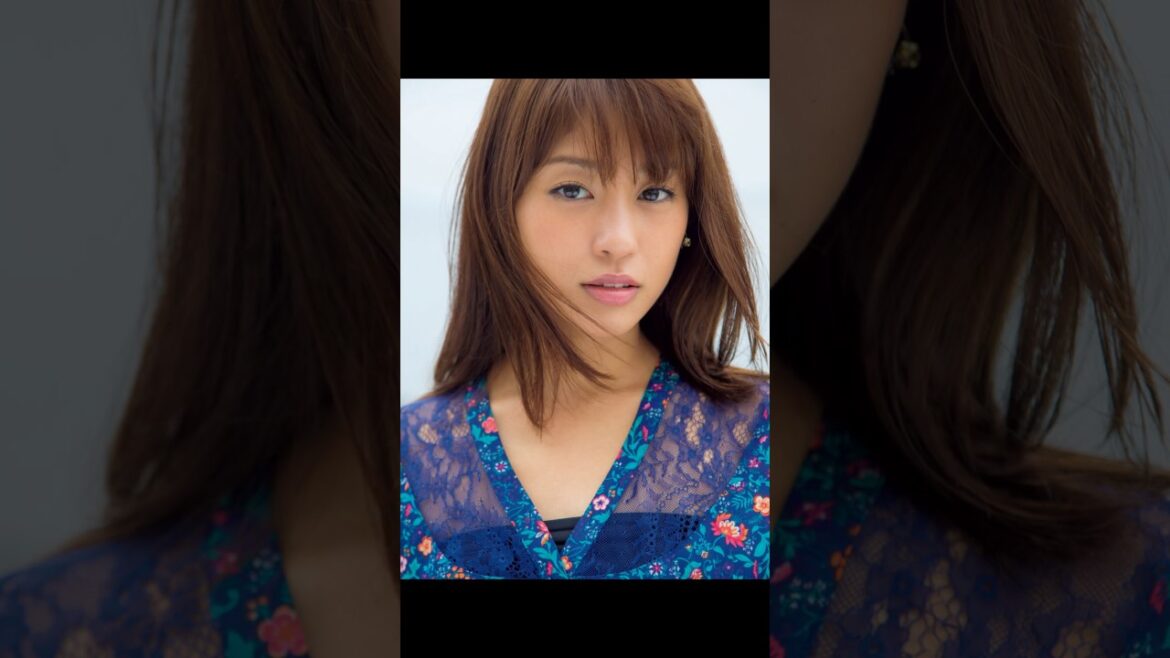 女子アナウンサー グラビア 拾い物 写真 岡副麻希 山岸舞彩 皆藤愛子 長野美郷 高見侑里 杉崎美香