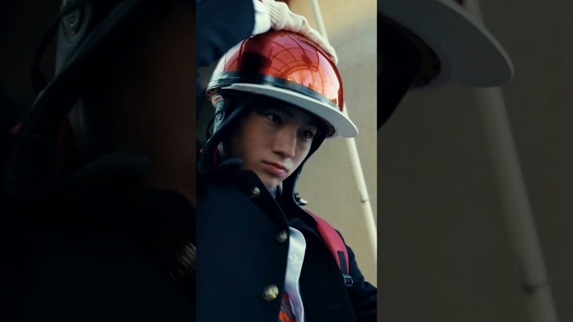 バイク通学禁止の学校に原付で通学する極悪ヤンキー!|映画『先生!口裂け女です!』本編映像