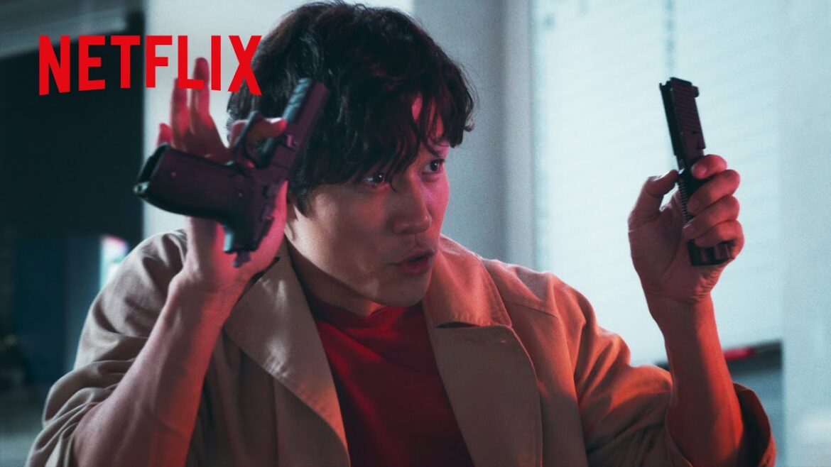 冴羽獠の神業コンボ – ノールック背面撃ち+高速分解 | シティーハンター | Netflix Japan