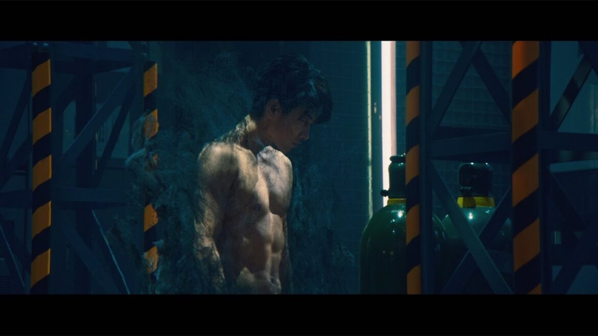 佐藤健、綾野剛と激しいバトル! 映画「亜人」予告編が公開