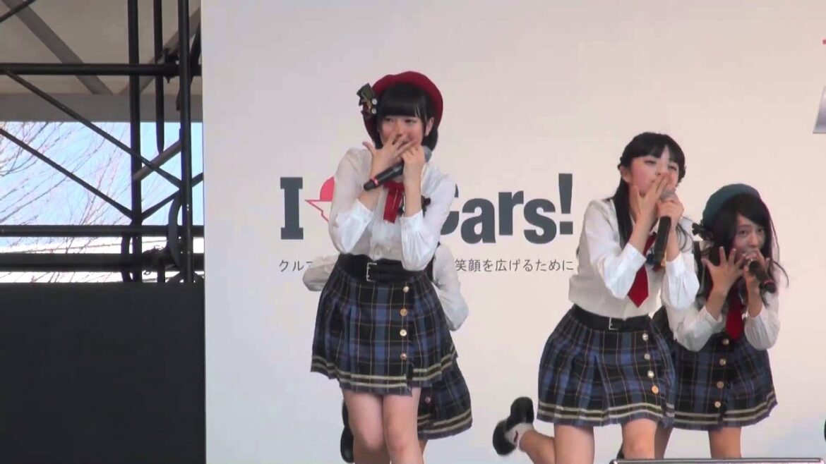 AKB48チーム8「制服の羽根」@FSW16後半