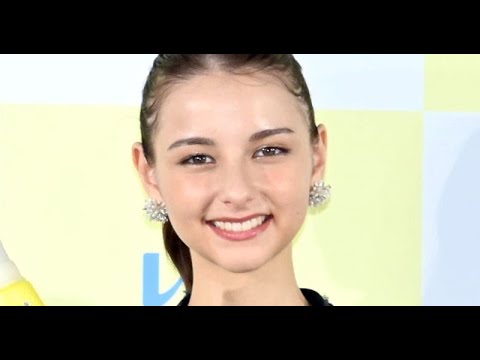 T2- 嵐莉菜、超ミニスカで太もも美脚“アイドル姿”のオフショットに反響「ツインテールも似合ってます!」