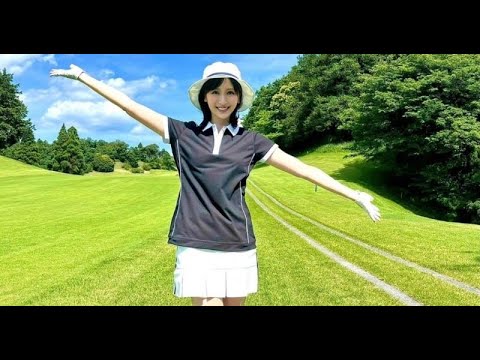 T2- 横山ルリカ、超ミニスカで美脚全開「癒しの女神」「輝いてる」 レアな“顔パック”姿も