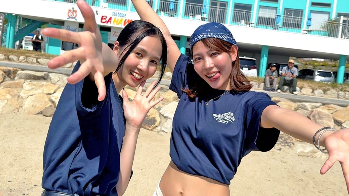 【海水浴場⛱️】美人店員が海の家で1日店長したらお客さんは何人来てくれるのか?