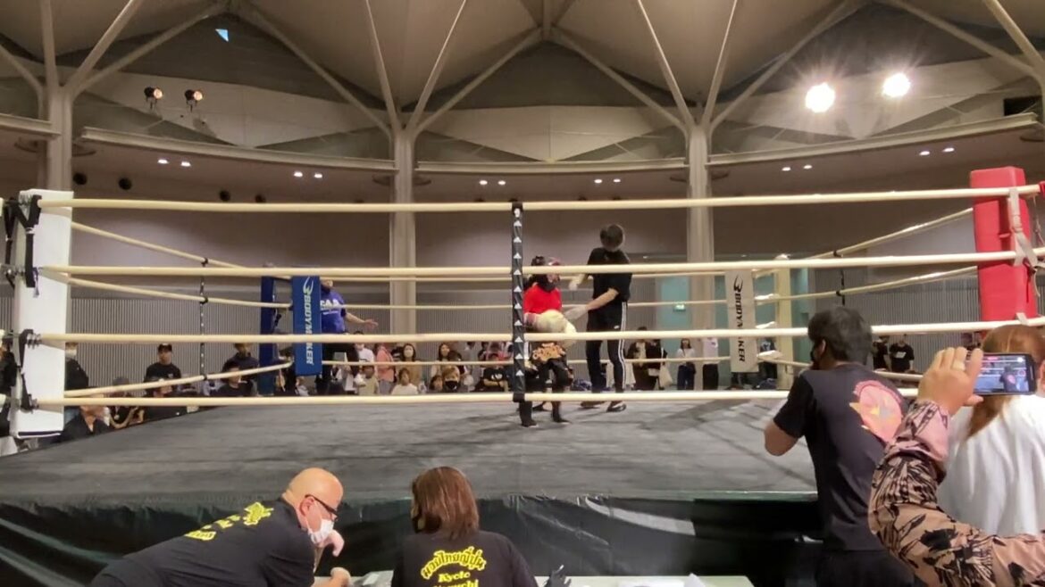 アマチュアムエタイ大会グリーンボーイファイ Bクラス-23kg契約近藤 優清 判定勝ち