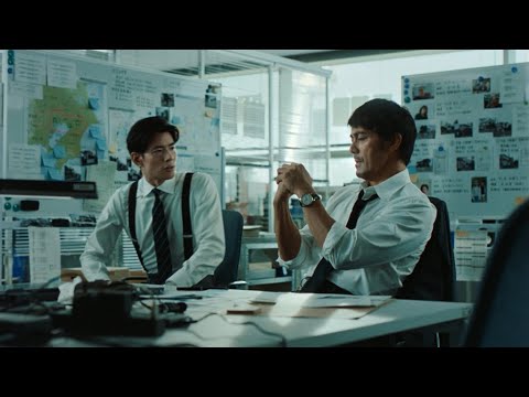 阿部寛、CMで熱血ベテラン刑事を演じる 後輩役で中島歩も出演(芝浦機械 新CM メイキング)