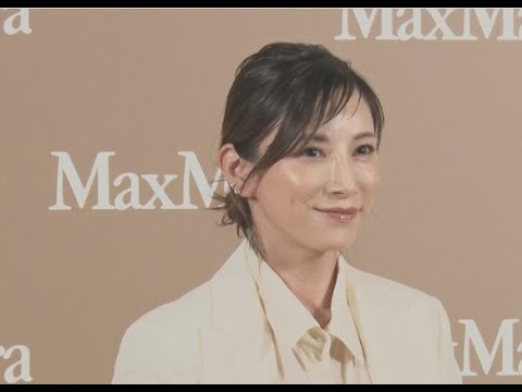 【加藤あい】約8年ぶりの公の場 理想の女性像”自分らしさを持ちしなやかに生きる”