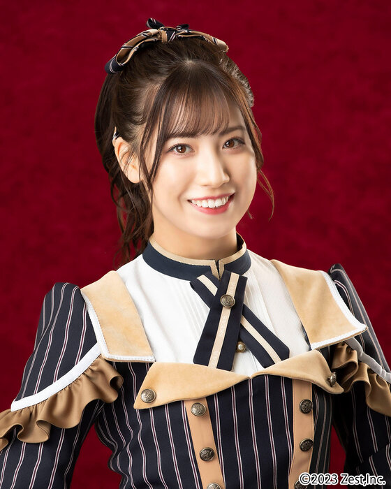 KII03荒井優希00095_r01.jpg