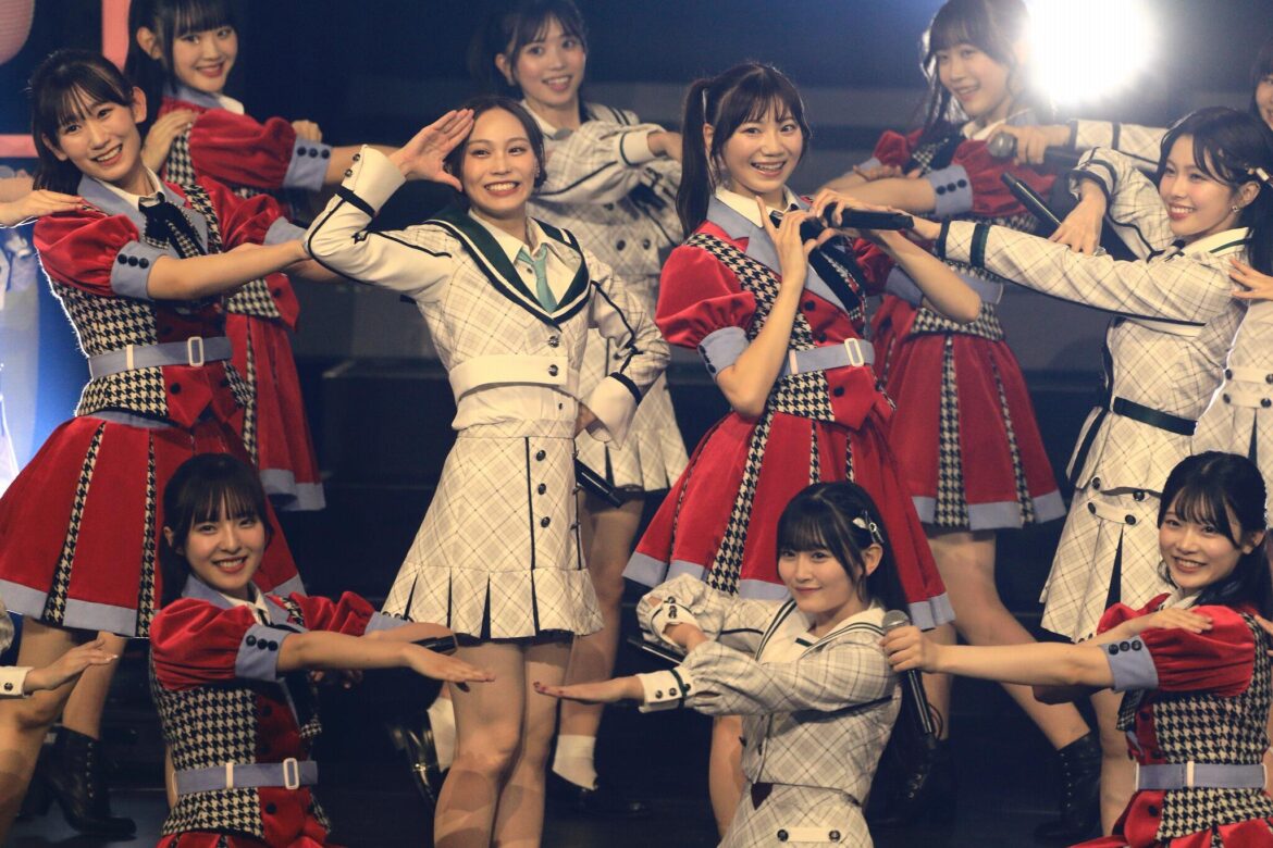 HKT48、NGT48...福岡＆新潟のアイドルが合同イベント　ライブに総勢75人、これが「ザ・48グループ」だ: J-CAST ニュース