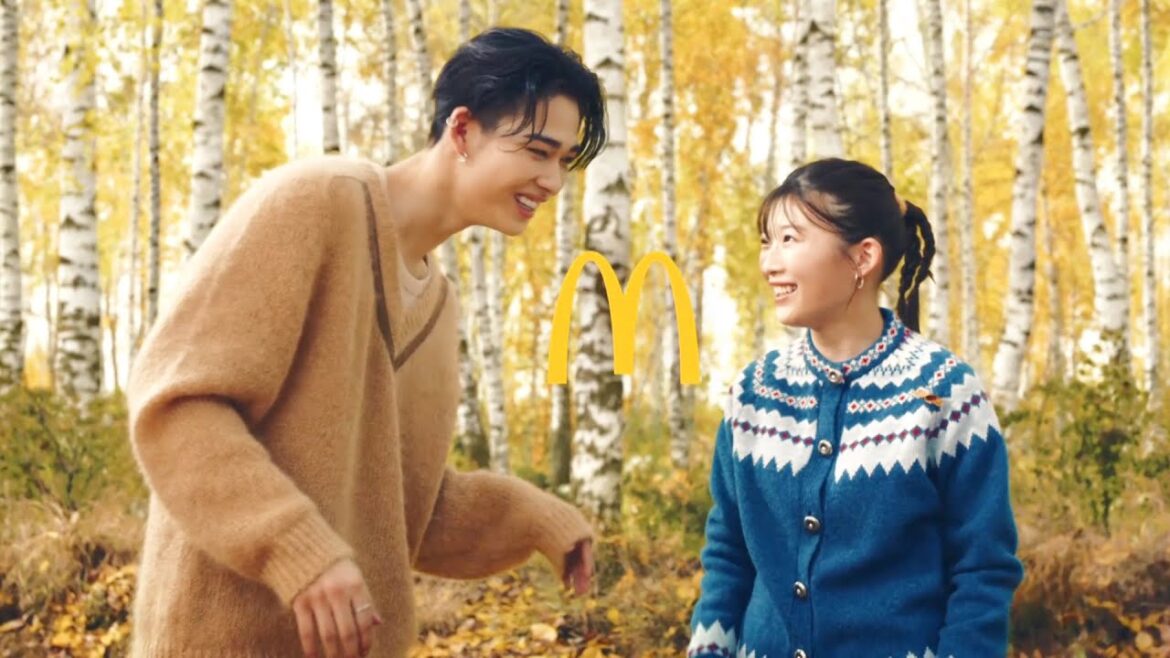 伊藤沙莉&ENHYPEN NI-KI、三角チョコパイCM第2弾公開!キレキレダンス&笑い合う姿も 「三角チョコパイ」新TVCM第2弾「三角チョコパイ クッキー&クリームキレキレ復活祭」篇