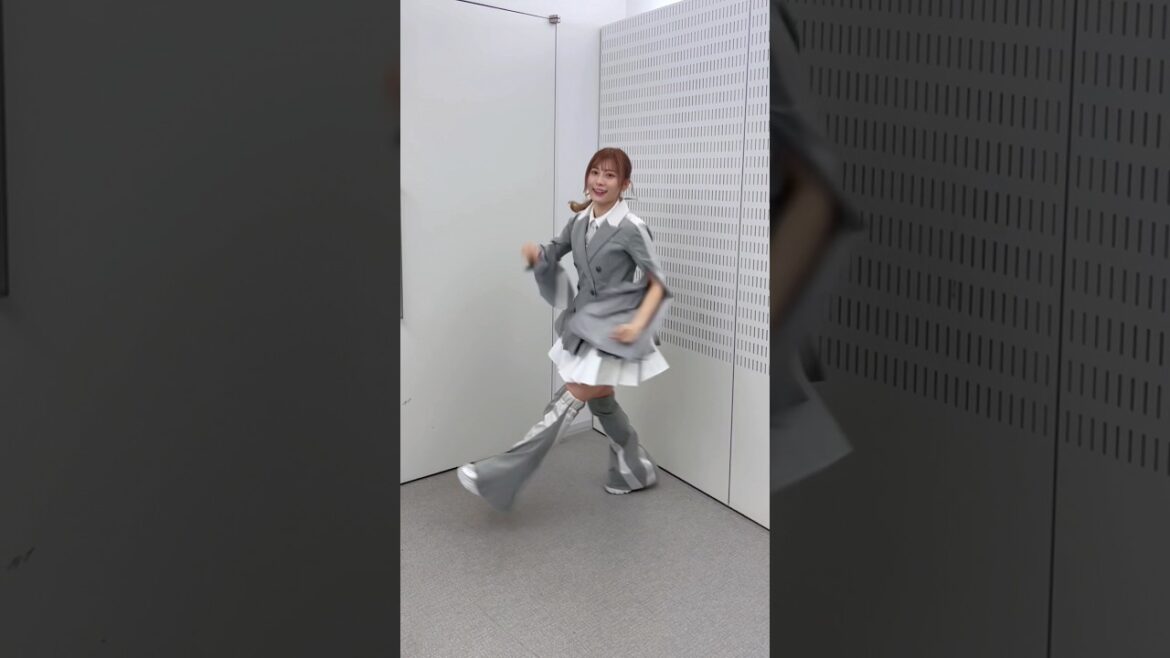 東村芽依 猫の『絶対的第六感』ソロダンス♪ ミュージックステーションさんありがとうございました!