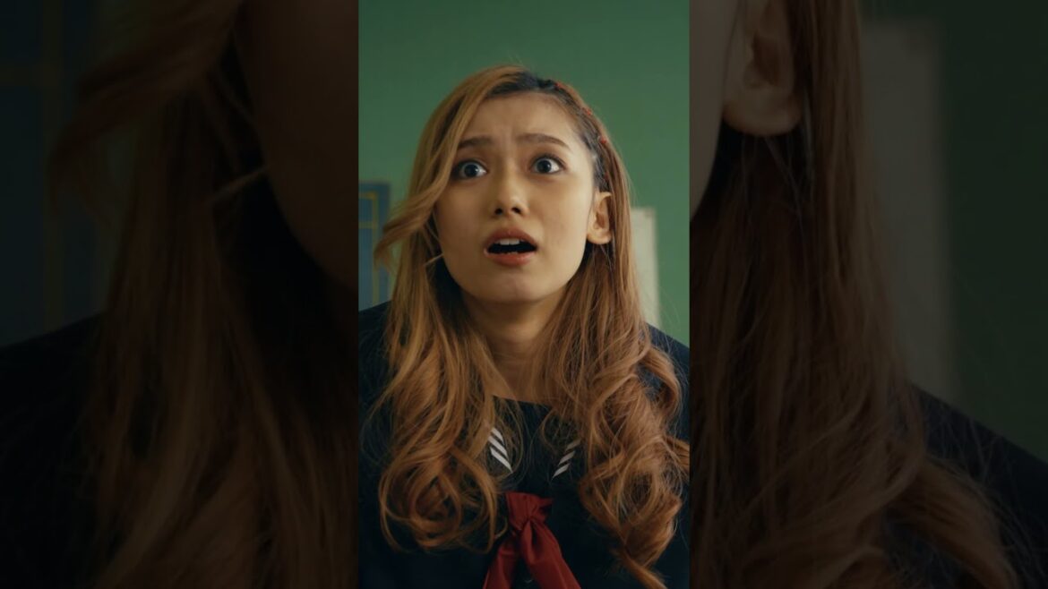 学校で行方不明事件が発生!?|映画『先生!口裂け女です!』本編映像