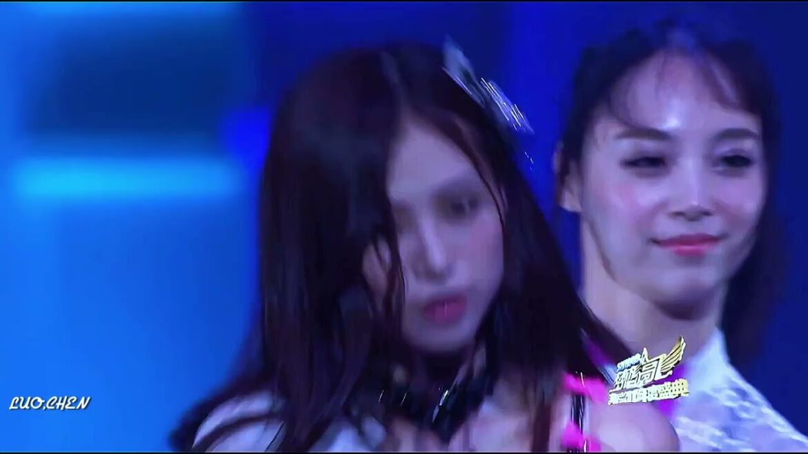 【SNH48】〈夢想高飛〉 第二届總決選演唱會│ 許佳琪、戴萌、孔肖吟 ─《如果你擁抱我》