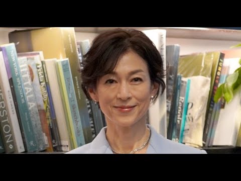 B1- 鈴木保奈美、本は「自分へのごほうび」ひと仕事終えたら本屋へ