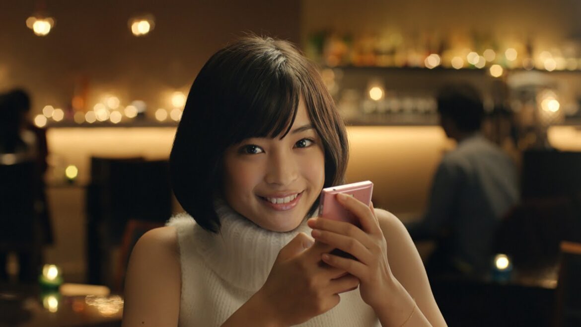 広瀬すず「ゼクシィ」CMでついにせりふが! 「プロポーズされたら、ゼクシィ」CM「おしゃべり」編