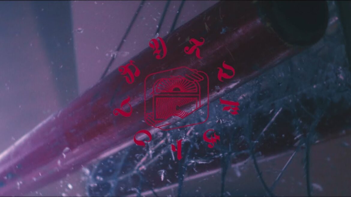 Charisma.com – BKLV feat.屋良朝幸 × powerful complex (Official Music Video)