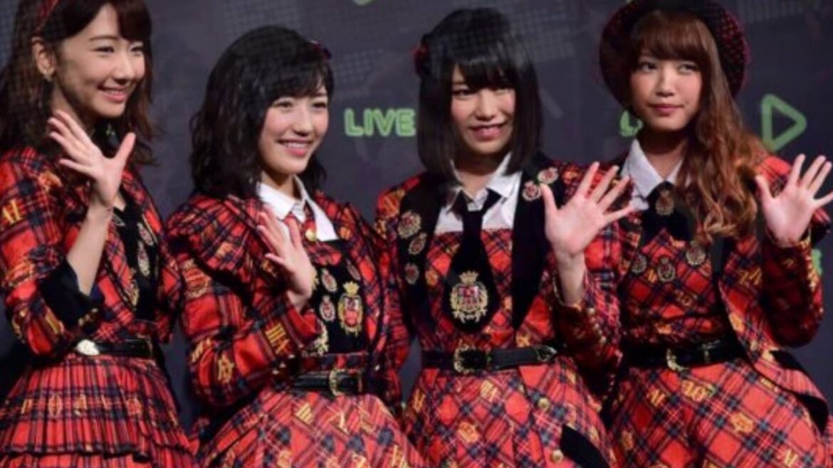 Fan Attacks Japanese Artist Before Concert