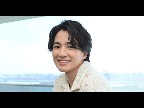 B1- 蓮佛美沙子&木戸大聖、ピースサインの仲良しオフショット公開 作中では険悪なムードにネットも興奮「一体どーなるの?」