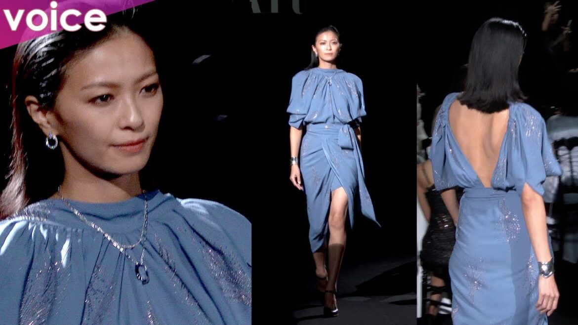 榮倉奈々、爽やかブルーのドレスでブラックカーペット:Harper‘s BAZAAR 10th Anniversary Event