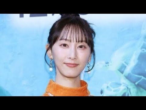 📢✨ 松井玲奈、新作小説『カット・イン/カット・アウト』本日発売!📖💫 ✨📢ファン待望の3作目がついに登場!🎉📚 松井玲奈が魂を込めて書いた最新作『カット・イン/カット