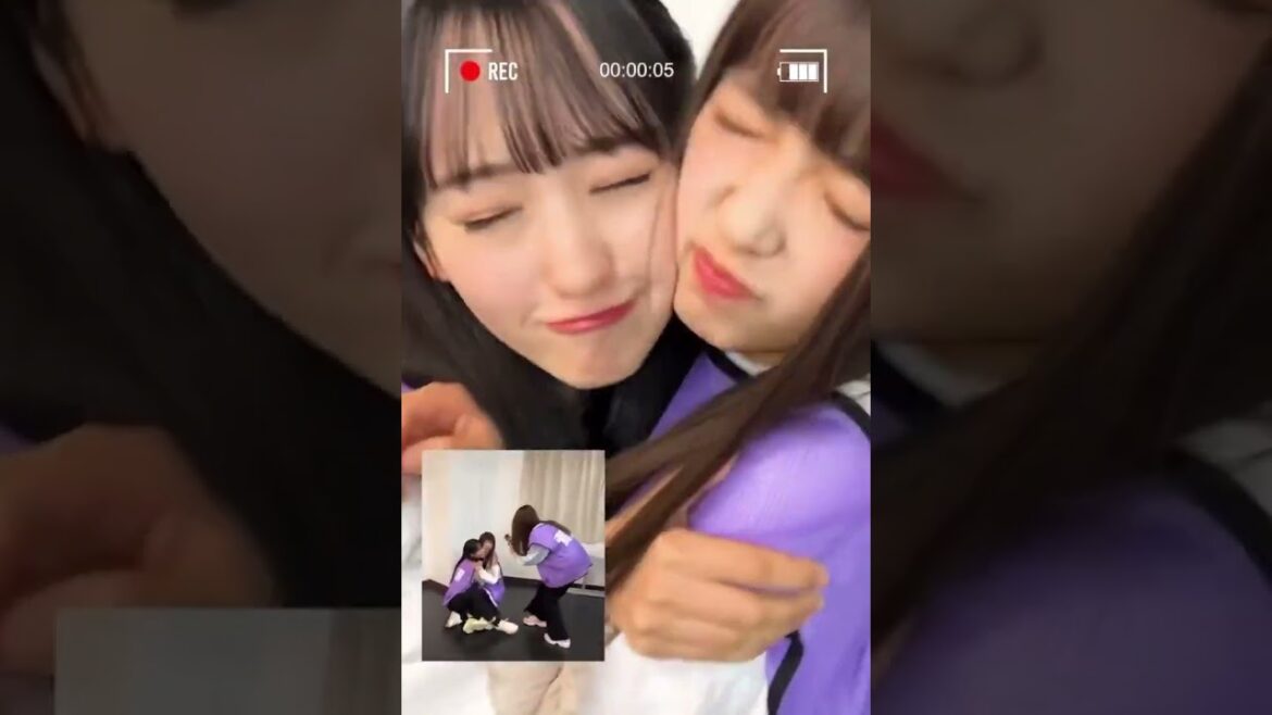【一ノ瀬美空 小川彩】えろすぎるあやみくのいちゃいちゃ をお届け #shorts #showroom #小川彩 #一ノ瀬美空 #乃木坂46