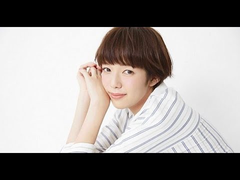 B1- 佐藤栞里、両親と沖縄でライブ参戦 “名前の由来”に関係する人気バンドのファンの言葉に「3人で泣きそうに」