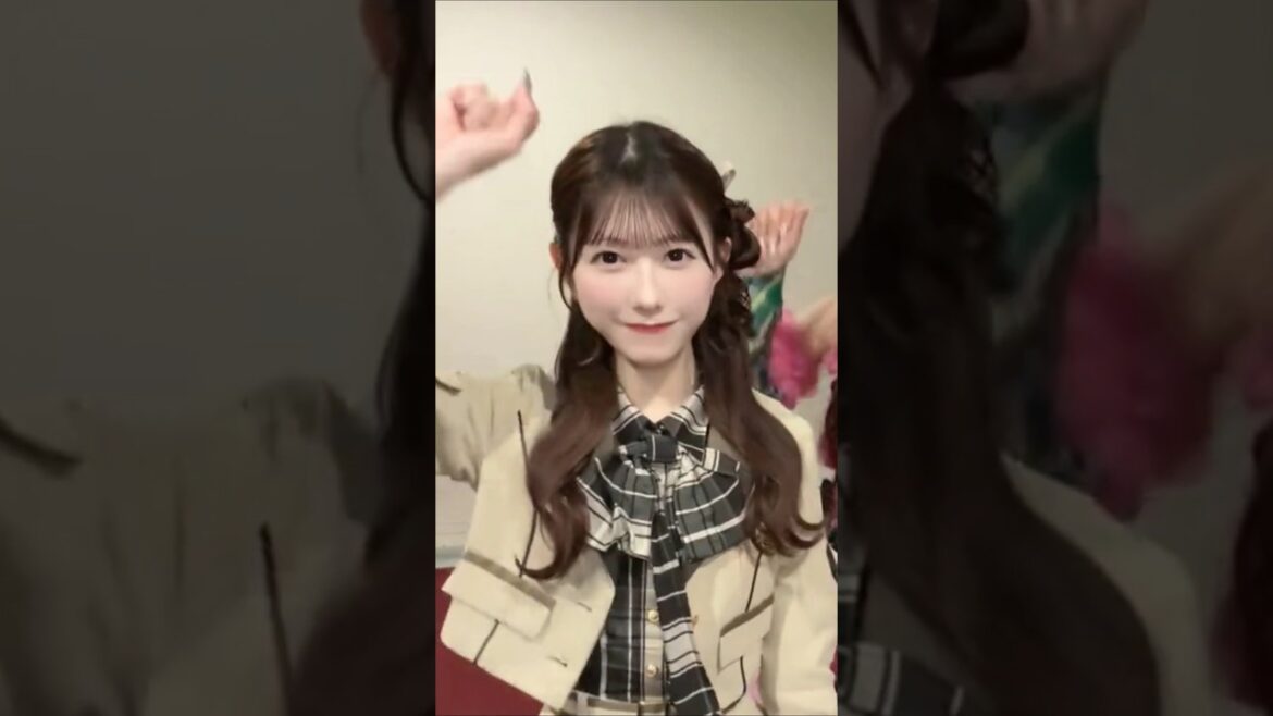 🍊 4/2 発売 #まさかのConfession #野菜引っこ抜きポーズ 🌸 #AKB48 千葉恵里 Erii Chiba えりい 🍓 #AKB48_20thYear #shorts #小栗有以
