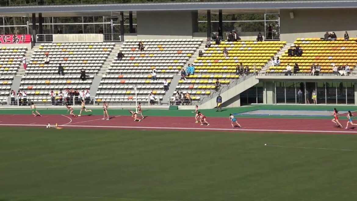 20250413163235宮崎県記録会共女4×100mR5組 宮崎商業高A 神田みなみ・内山田 奏・坂元 凛・在原 芽沙