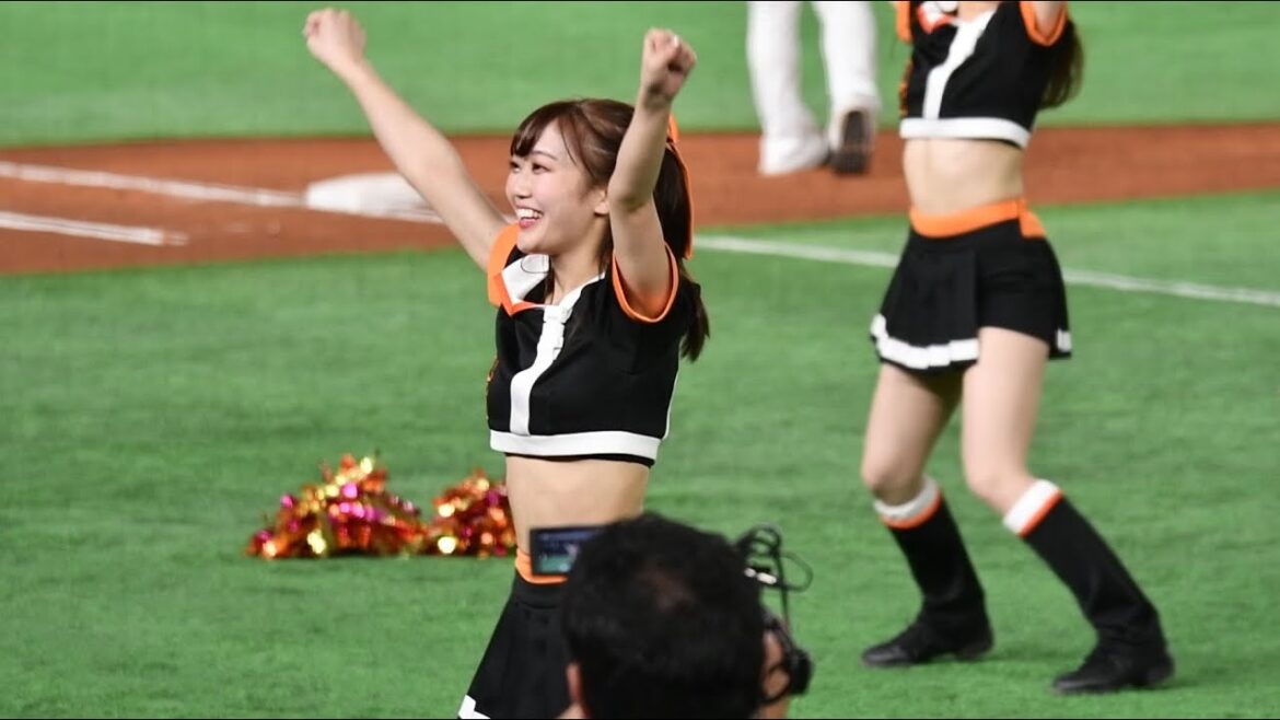2021/06/06 巨人vs日本ハム ヴィーナス ラッキーセブンダンスパフォーマンス「闘魂こめて」