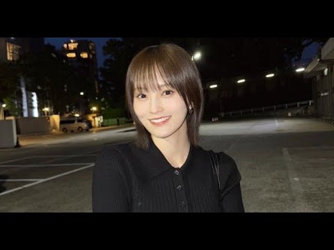 B1- 山本彩、ミニ丈スカートの“レア”ショット「かーーーーーーわいいです」「まじっっっで似合う」