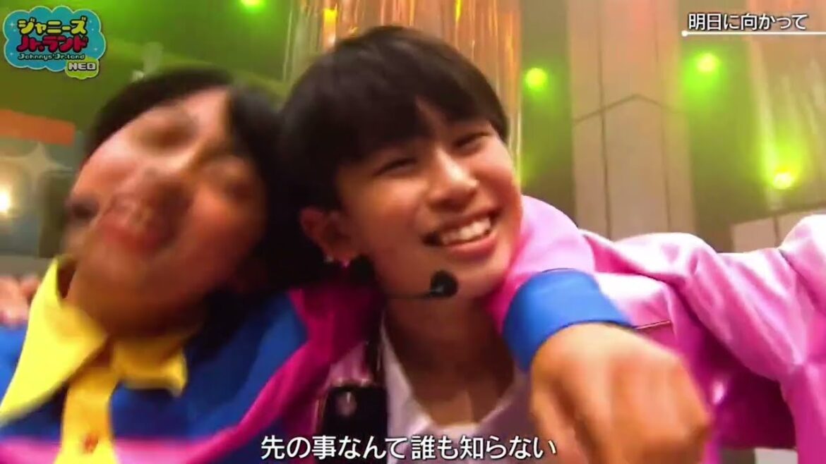 ジャニーズJr. — Can Do! Can Go! & 明日に向かって (V6 & 嵐) ジャニーズJr.ランドNEO ステージ ライブ