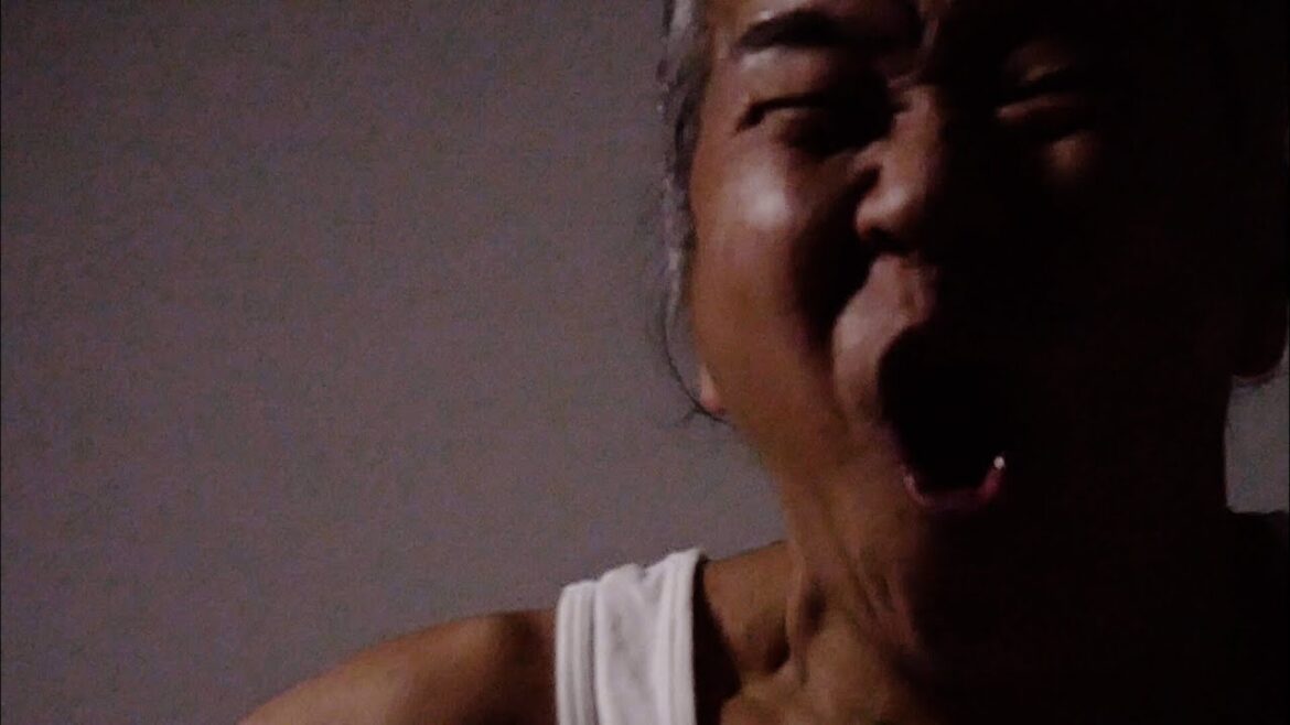 上坂すみれ「POP TEAM EPIC」Music Video