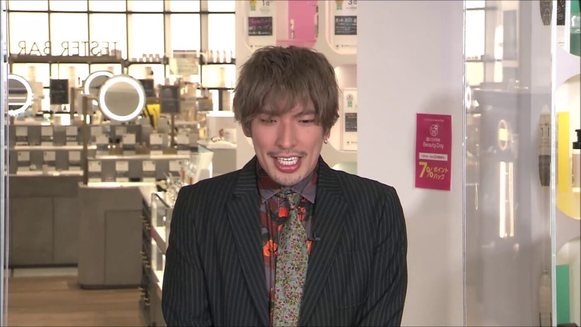 【EXIT】りんたろー。さん、ベストコスメ発表!IKKOさん解説あり「@cosmeベストコスメアワード2020発表会」
