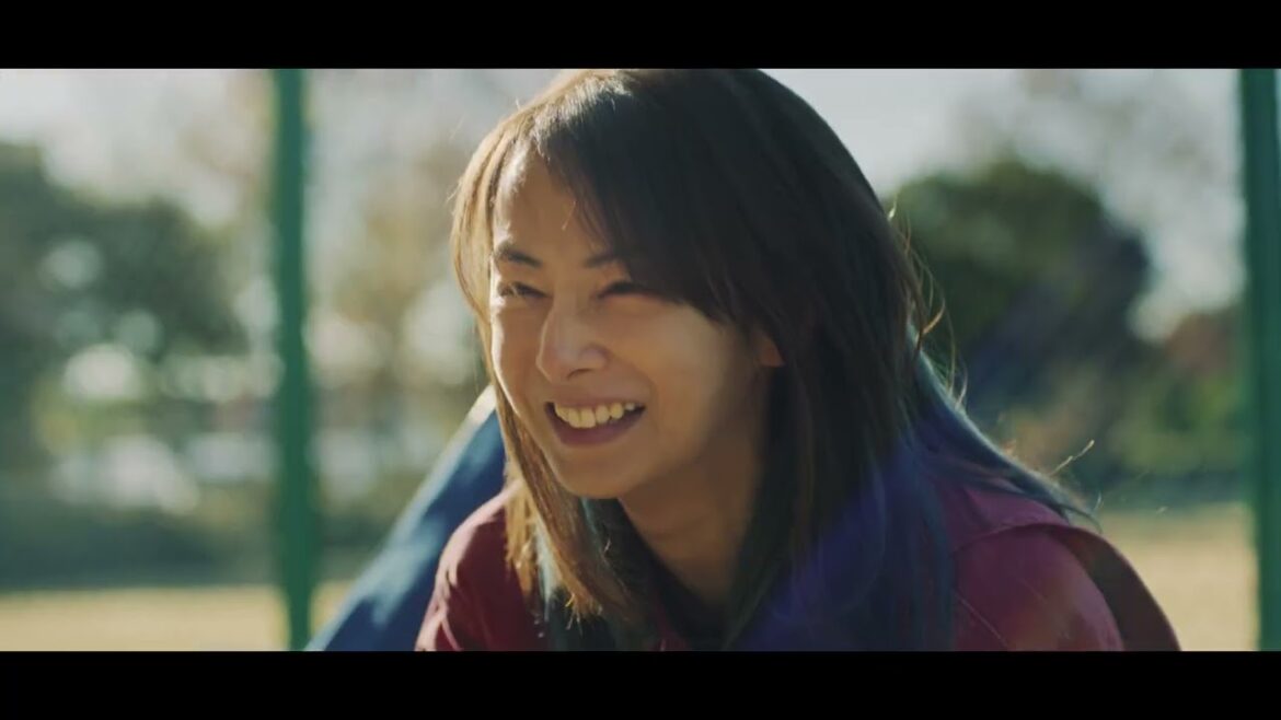 北川景子がドラッグの売人役!すっぴん、関西弁で捲し立て、感情をさらけ出す危険な母親を熱演、映画『ナイトフラワー』特報【2025年11月28日公開】