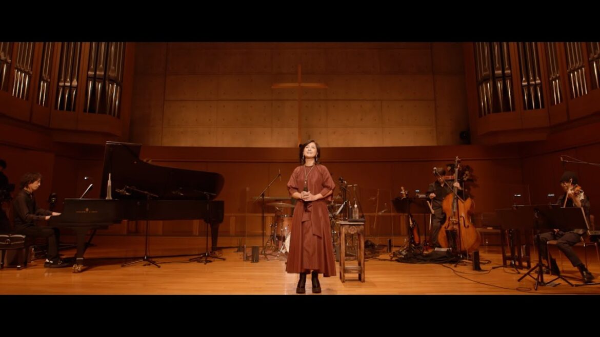 薬師丸ひろ子 – 愛しい人 (Live at GLORIA CHAPEL 2021)