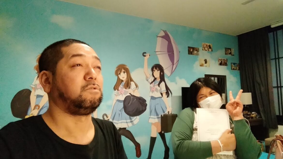 響け!ユーフォニアム×京都タワーホテル コラボルームから23:40まで今日が誕生日の巨大ニューハーフと生配信!