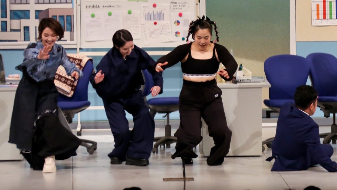 【極悪女王】吉本新喜劇にゆりやんレトリィバァ×唐田えりか×剛力彩芽が乱入! お馴染みズッコケも!