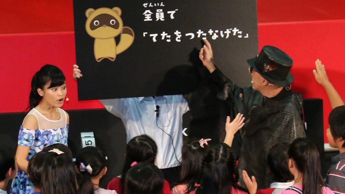 小島瑠璃子、小学生30人と謎解きに挑戦!「新・おもちゃのカンヅメお披露目イベント」2