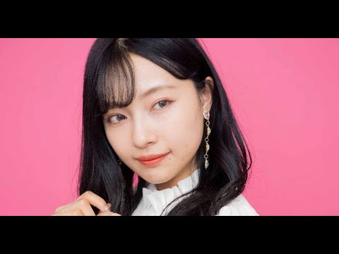 B1- 元NMB48村瀬紗英、太もも美脚あらわな“超ミニスカ”姿「さえぴぃ可愛い」「Beautiful」