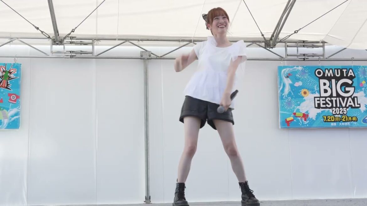 坂本愛玲菜(元HKT48) in イオンモール大牟田(257/21)