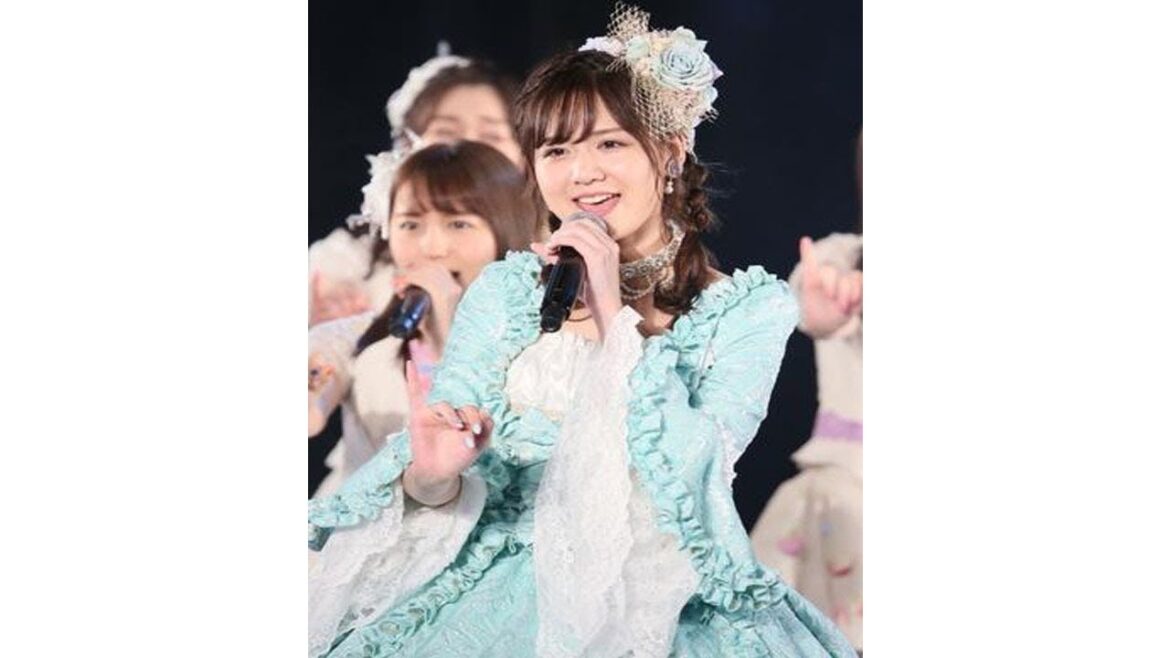 SKE佐藤すみれ卒業公演いきなり涙、育成託し笑顔