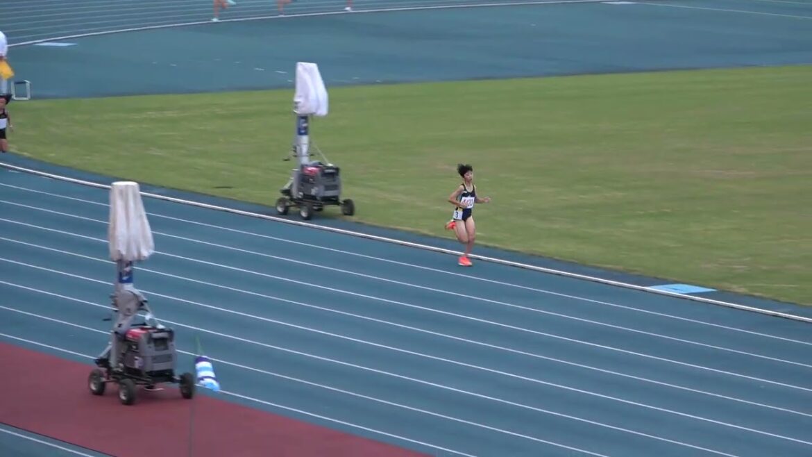 20250816181104スターナイトチャレンジin小林A女子800m決勝 小野 晴香6(ALL八代)2’35″90