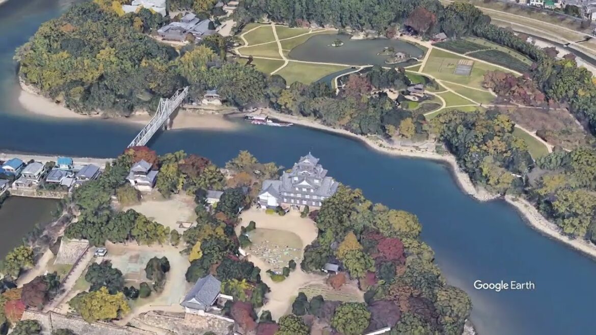 《 岡山城 》🏯 神速で空から観光 ✈️ 🇯🇵 Let’s see Okayama Castle in Japan from the sky.