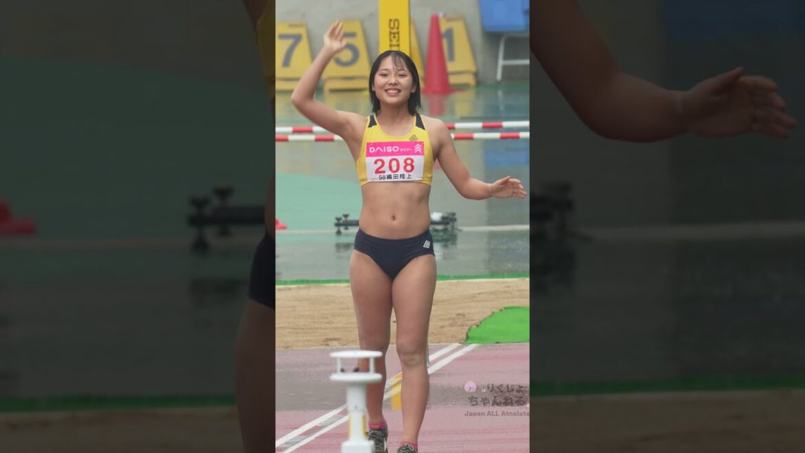 【中村紗華】新ユニフォーム!話題のラフィネ陸上部加入!2024年織田記念女子三段跳 #shorts
